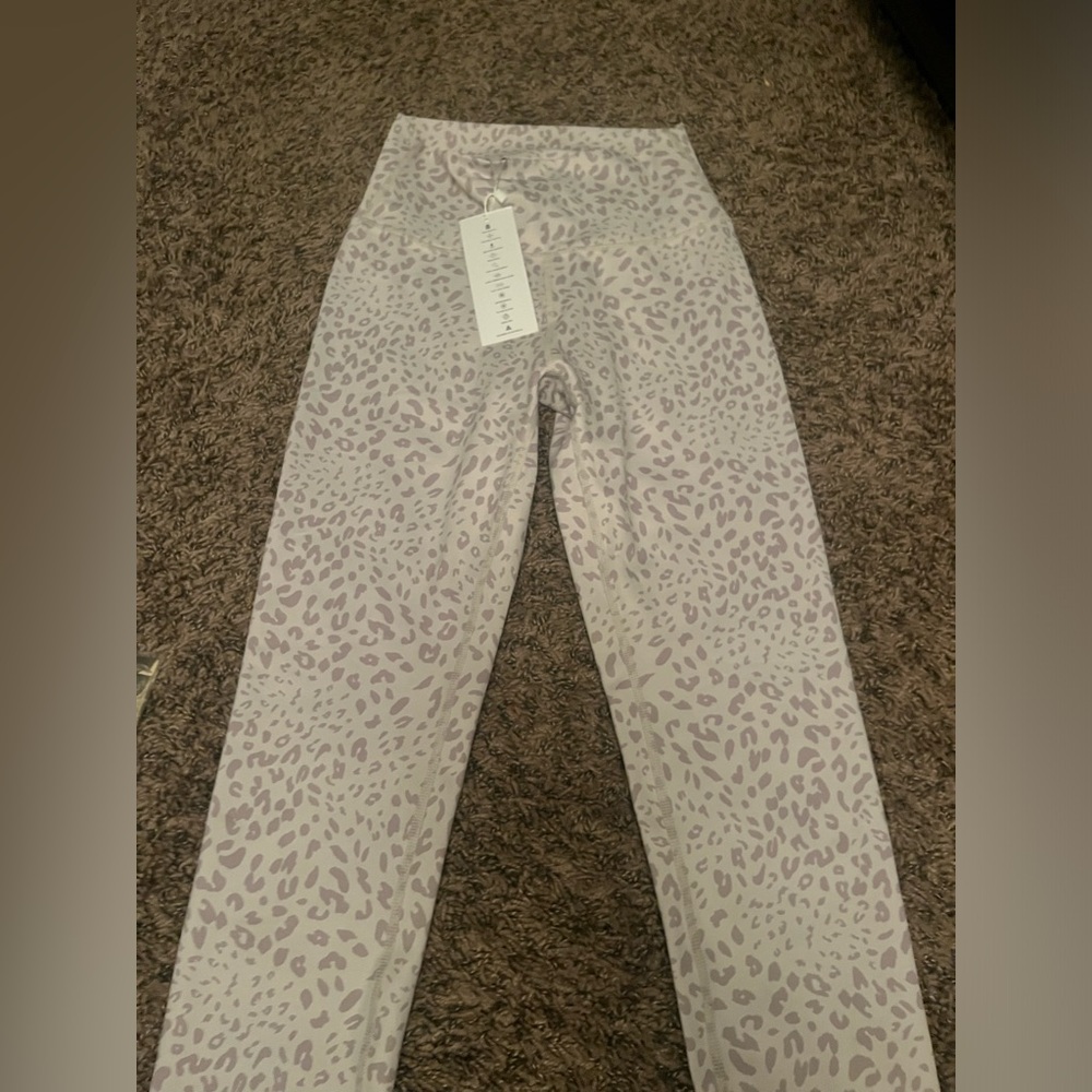 Cheetah print all fenix leggings